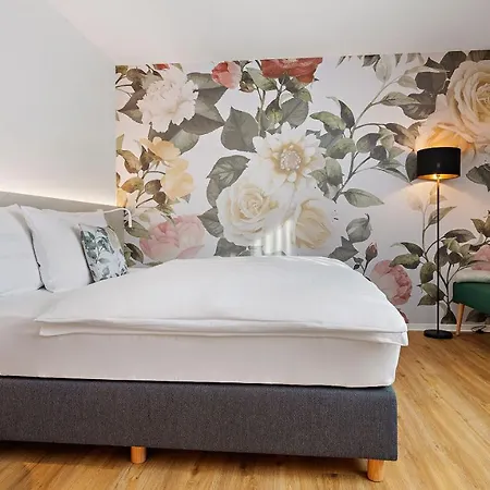 Hey Lou Karlsruhe Messe Hotel Rheinstetten