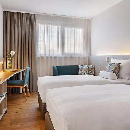 Hey Lou Karlsruhe Messe Hotel